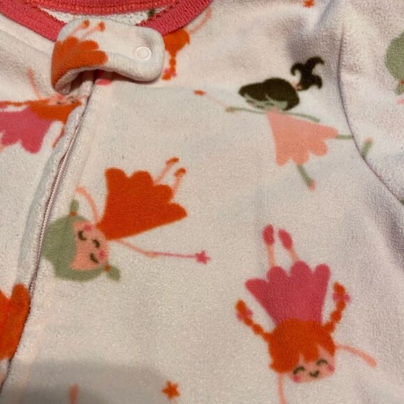 LOT of 3 Girls Clothes, size 3T. (B29) - Picture 2 of 3